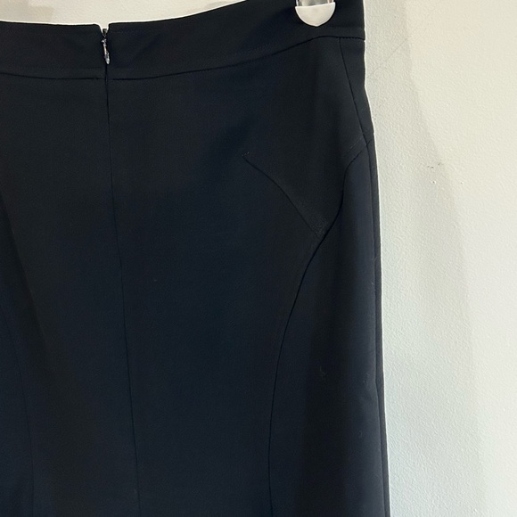 BURBERRY LONDON  SKIRT Sz EU 38 US 4 Black Straight Midi Above Knee Wool Blend - Picture 4 of 9